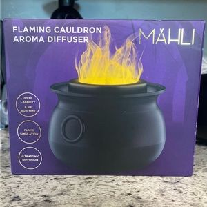 Mahli Cauldron Diffuser Orange Flame Viral Halloween NWT